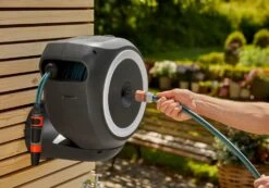 GARDENA Wandslangenbox 15 RollUp S Wit -Gardena Winkel gardena wandslangenbox 15 rollup s wit 1619704856 l