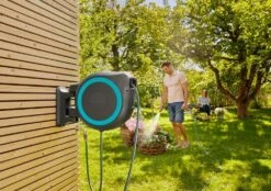 GARDENA Wandslangenbox 35 RollUp XL 9 GARDENA Wandslangenbox 35 RollUp XL -Gardena Winkel gardena wandslangenbox 35 rollup xl 1619704860 l